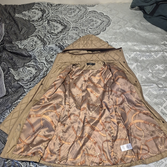 Lauren Ralph Lauren Beige Quilted Puffer Coat - Picture 3 of 5